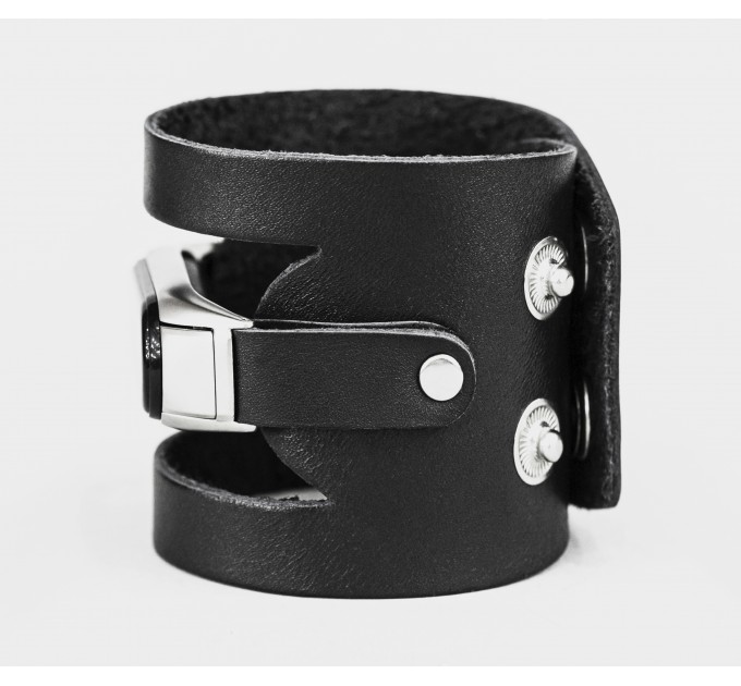 Wide leather band compatible with fitness watch Xiaomi Mi Band 3, 4, 5, 6 and 7 series, for men or women, Handmade UA code 2962