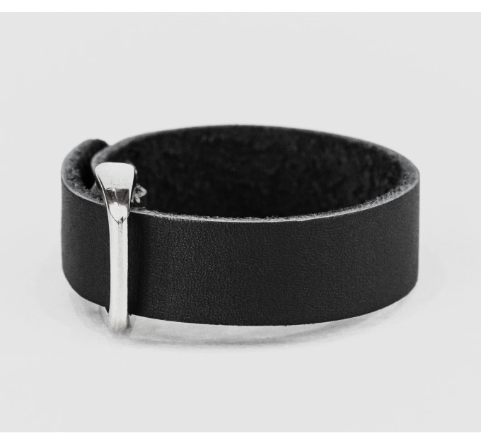 Leather bracelet for men or women, code 3240