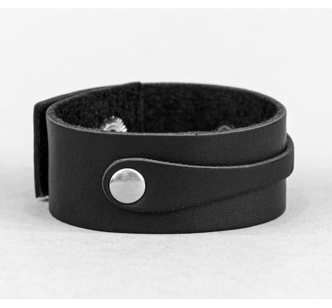 Leather bracelet for men or women, code 3540