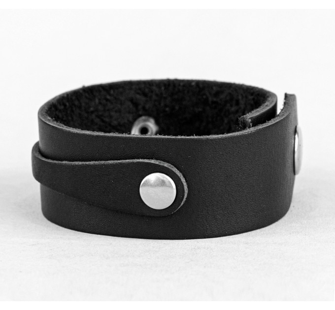 Leather bracelet for men or women, code 3540