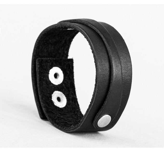 Leather bracelet for men or women, code 3540