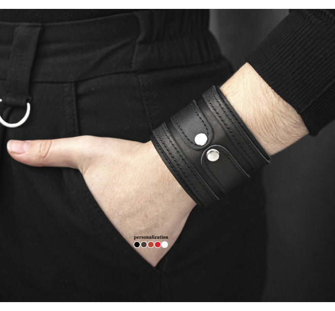 Leather cuff bracelet for men or women, code 3575st
