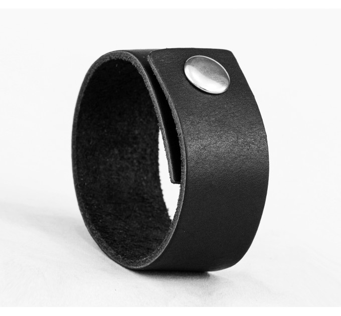 Leather bracelet for men or women, code 3600