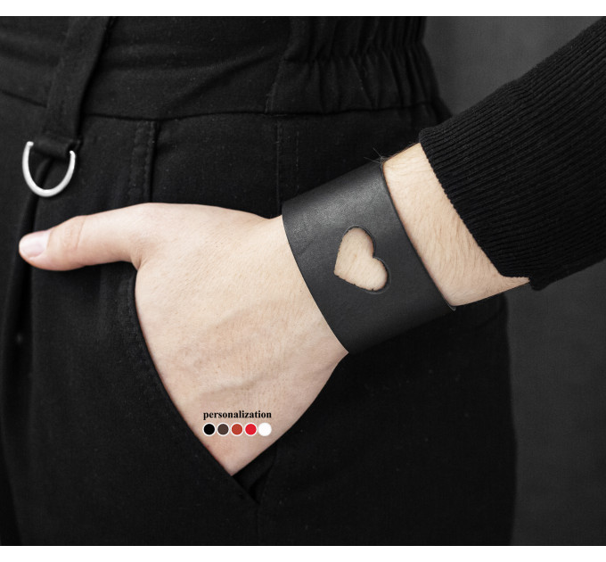 Leather cuff bracelet for men or women, code 3621