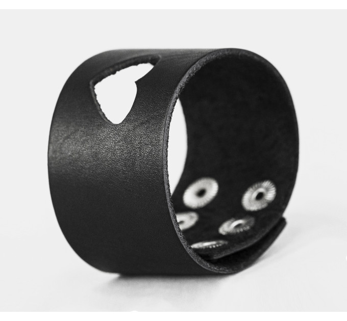 Leather cuff bracelet for men or women, code 3621