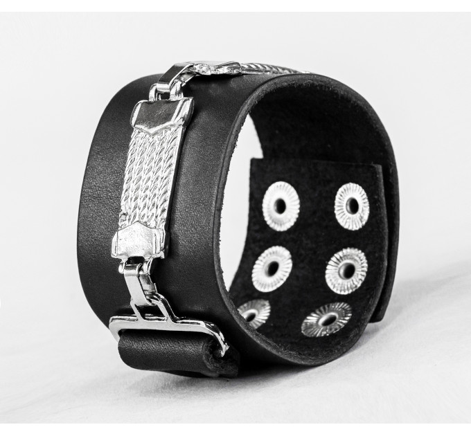 Leather cuff bracelet for men or women, code 3907