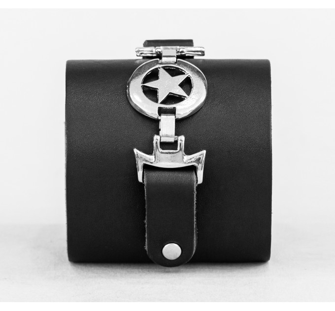 Leather cuff bracelet for men or women, code 3923