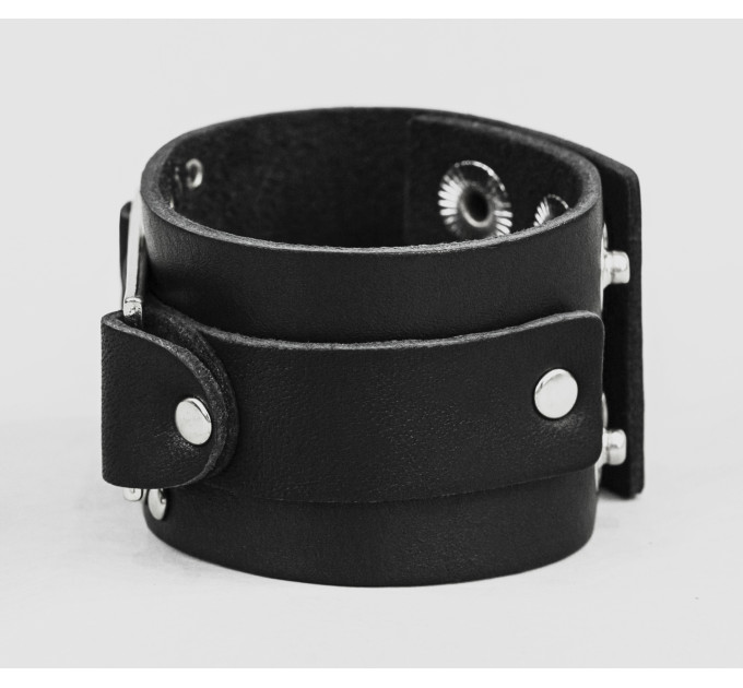 Leather cuff bracelet for men or women, code 4071