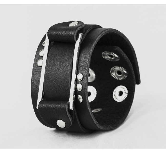 Leather cuff bracelet for men or women, code 4071