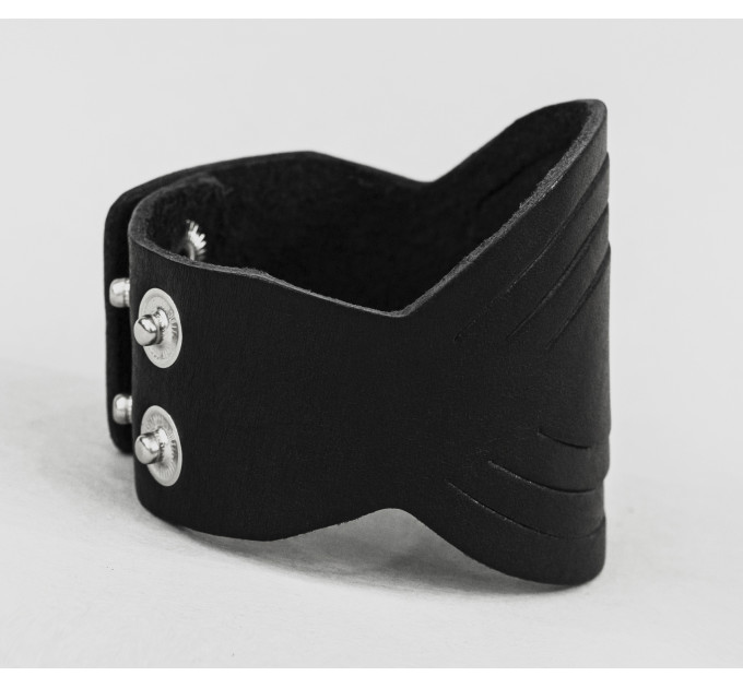 Leather cuff bracelet for men or women, code 4608