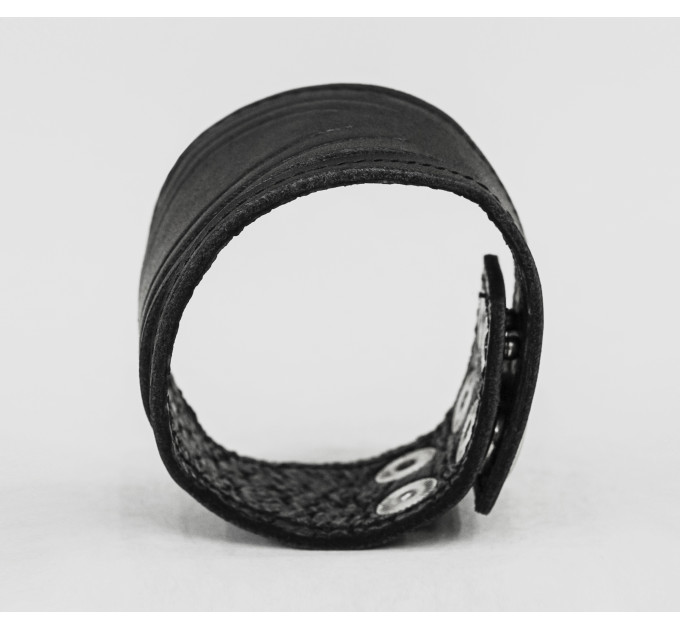Leather cuff bracelet for men or women, code 4608st