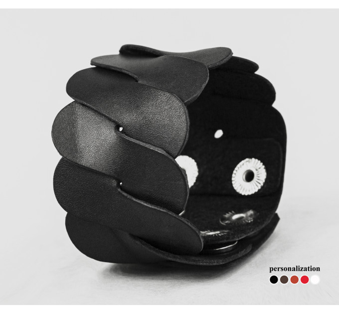 Leather cuff bracelet for men or women, code 4670