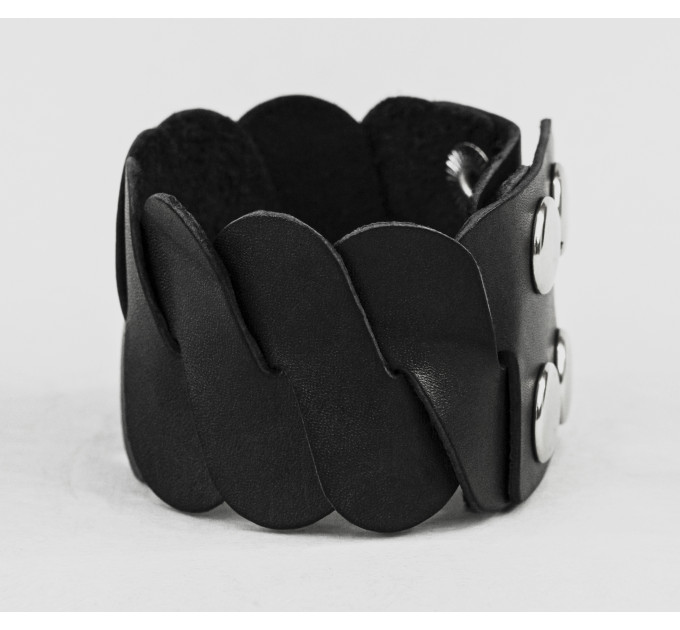 Leather cuff bracelet for men or women, code 4670