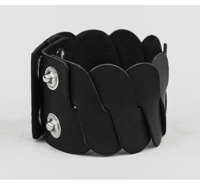 Leather cuff bracelet for men or women, code 4670