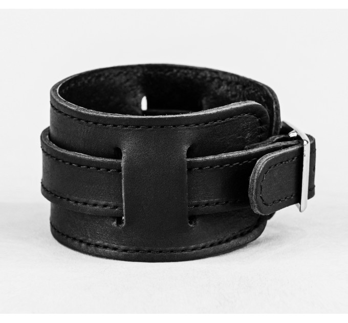 Leather cuff bracelet for men or women, code 6240st