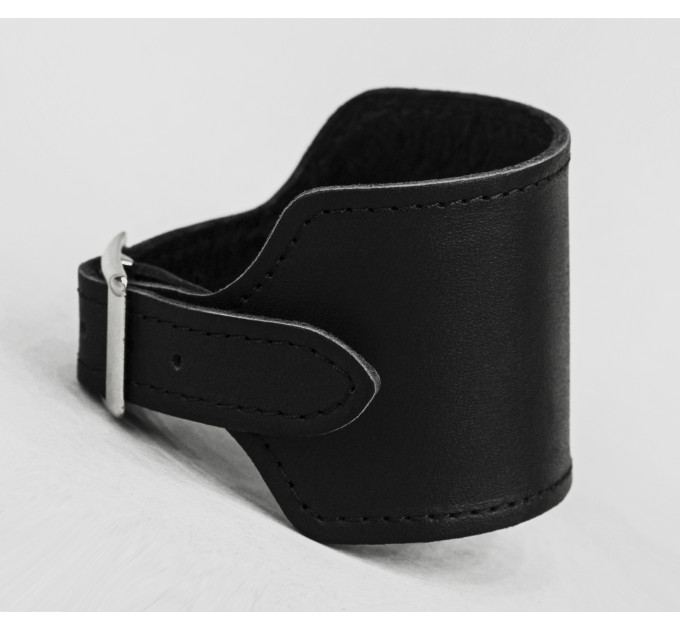 Leather cuff bracelet for men or women, code 6310st