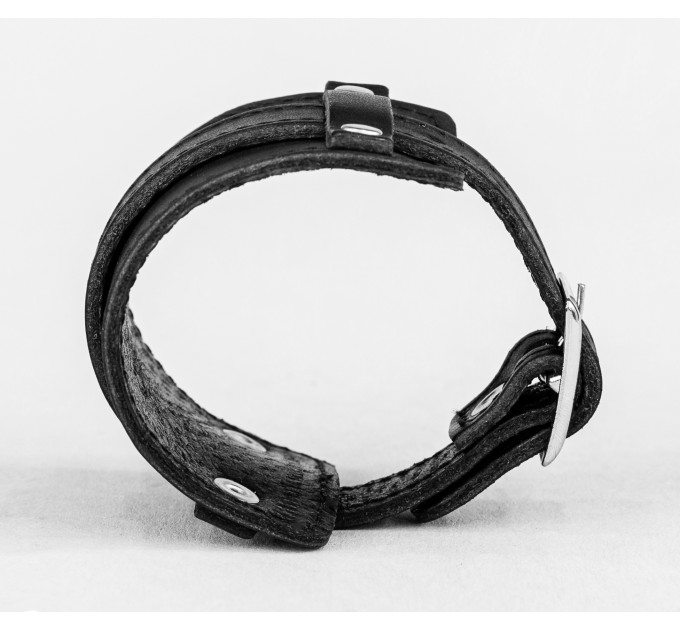 Leather cuff bracelet for men or women, code 6335st
