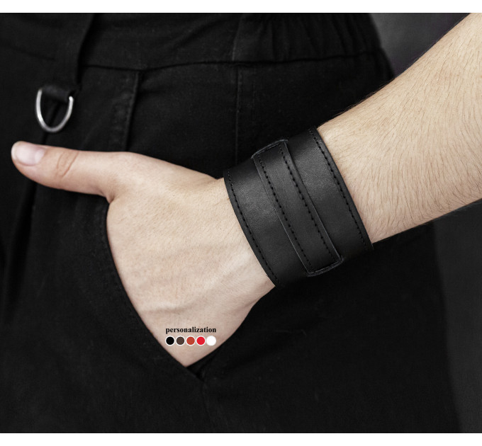 Leather cuff bracelet for men or women, code 6500st