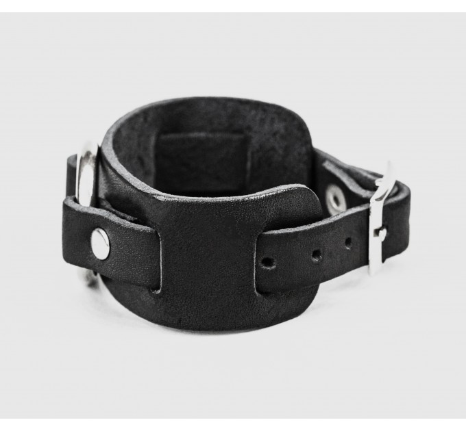 Leather cuff bracelet for men or women, code 6521