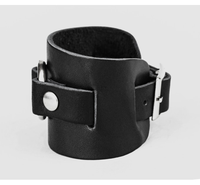 Leather cuff bracelet for men or women, code 6550