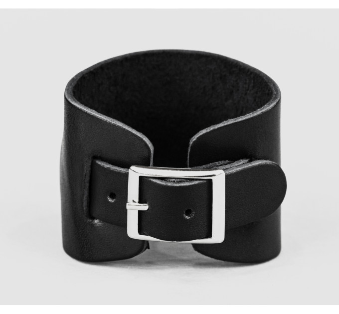 Leather cuff bracelet for men or women, code 6550