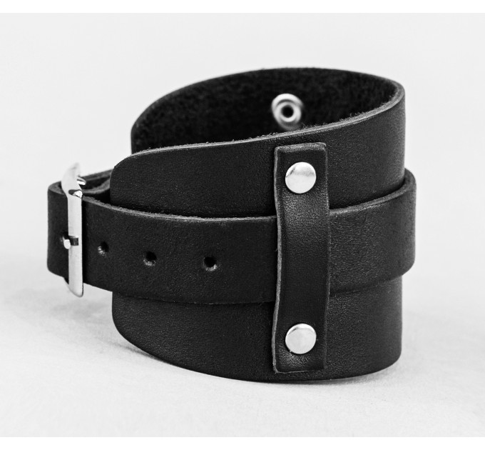 Leather cuff bracelet for men or women, code 6552