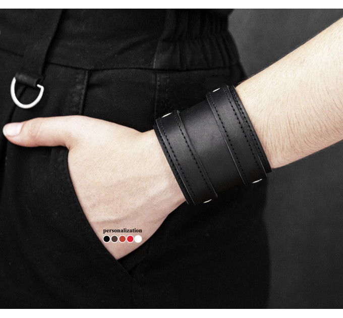 Leather cuff bracelet for men or women, code 6700st