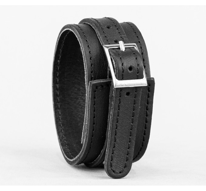 Leather cuff bracelet for men or women, code 6716st