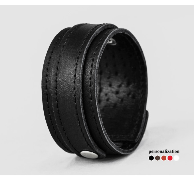 Leather cuff bracelet for men or women, code 6720st