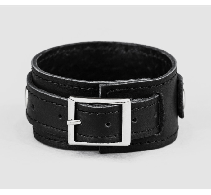 Leather cuff bracelet for men or women, code 6720st