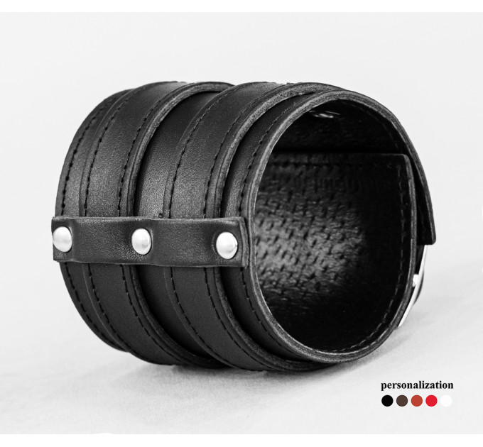 Leather cuff bracelet for men or women, code 6740st