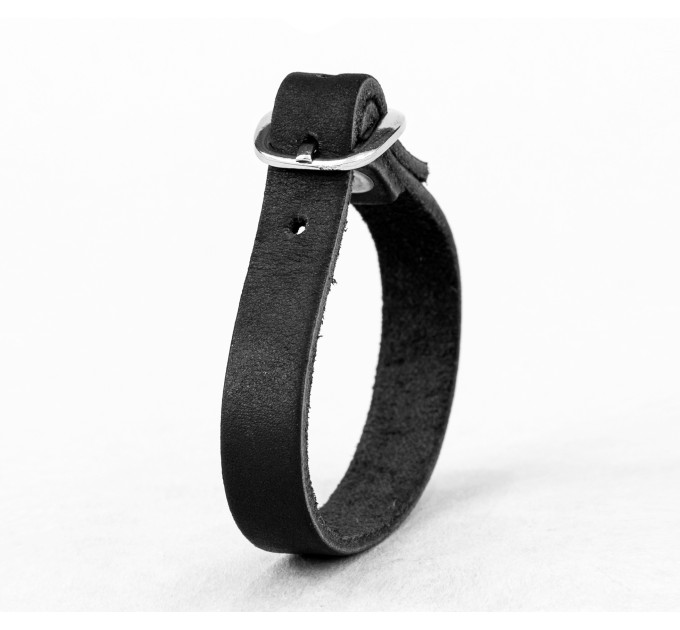 Leather bracelet for men or women, code 6900