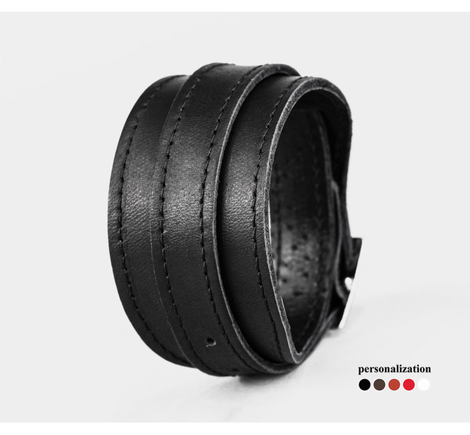 Leather cuff bracelet for men or women, code 8020st