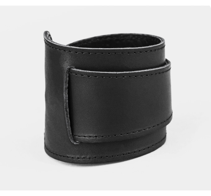 Leather cuff bracelet for men or women, code 8200st